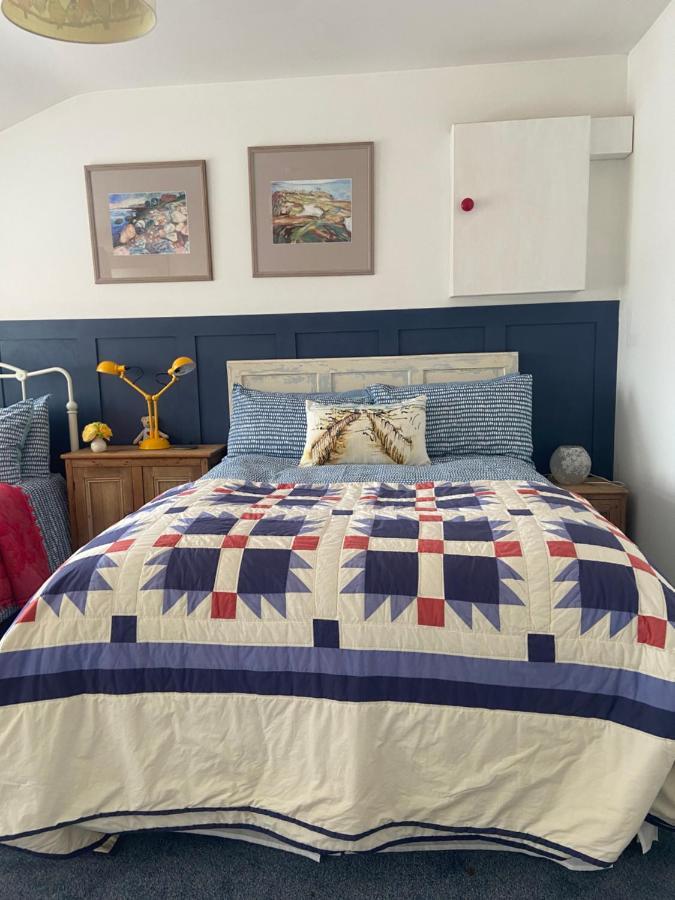 Barrow Harbour Studio Apartment ทราลี ภายนอก รูปภาพ